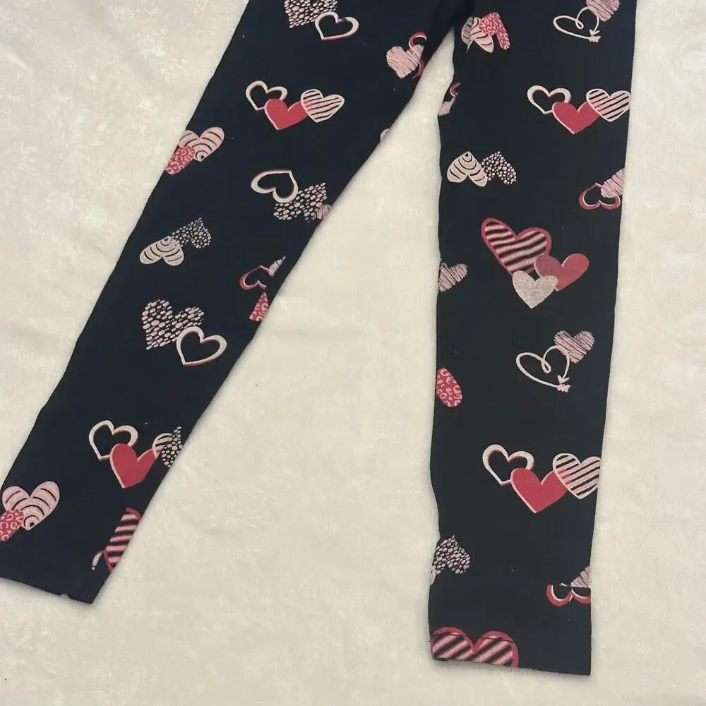 Girl's Valentine's Day Leggings sz 8 Heart Print Leggings